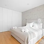 Villa Charmy Estoril By Amber Star Rent Cascais