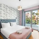 Charmy Estoril By Amber Star Rent Villa Cascais