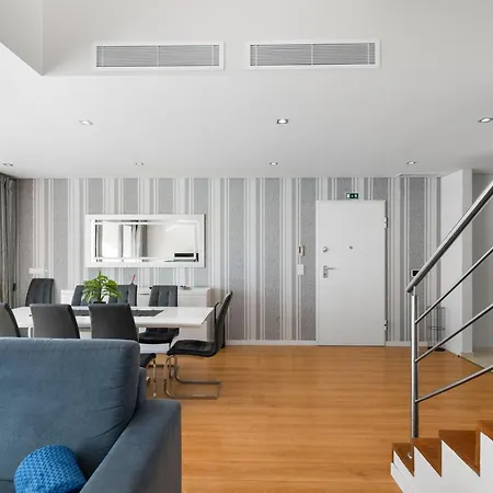 Villa Charmy Estoril By Amber Star Rent *