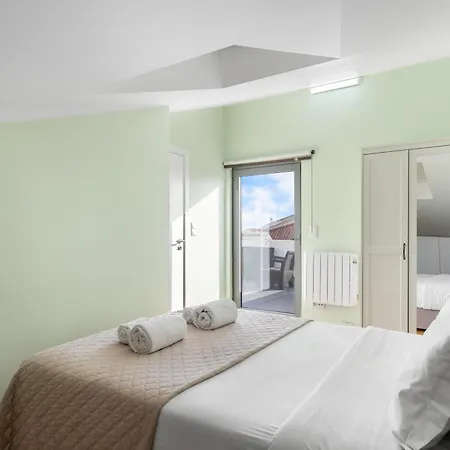 Charmy Estoril By Amber Star Rent